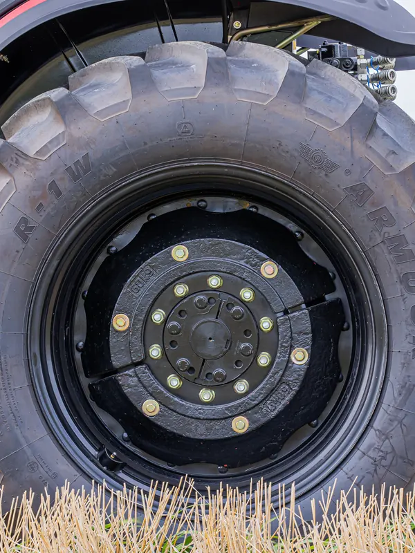 TRAXOR TRX150, detalle 2