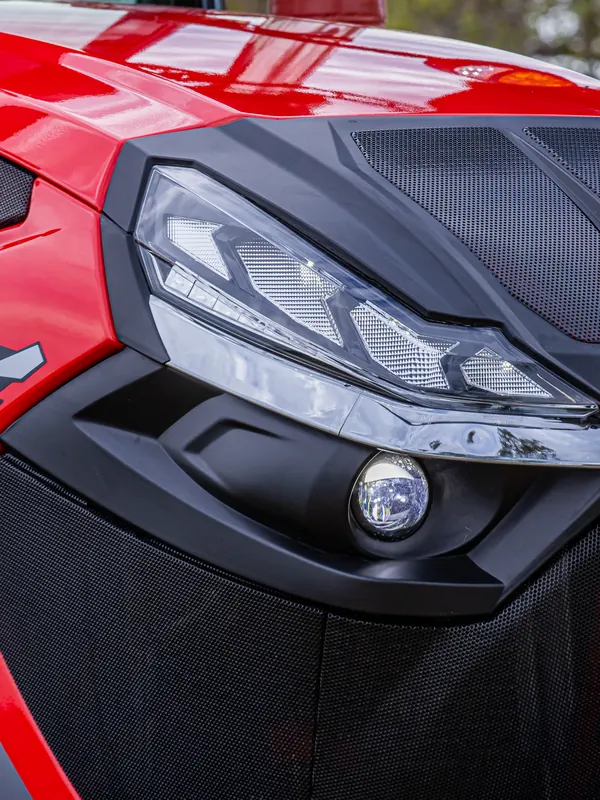 TRAXOR TRX80, detalle 2